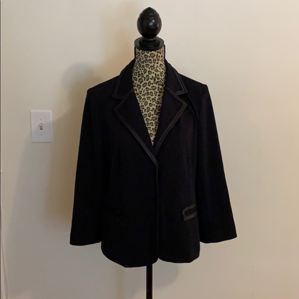 Simply Vera Wang Black Blazer
